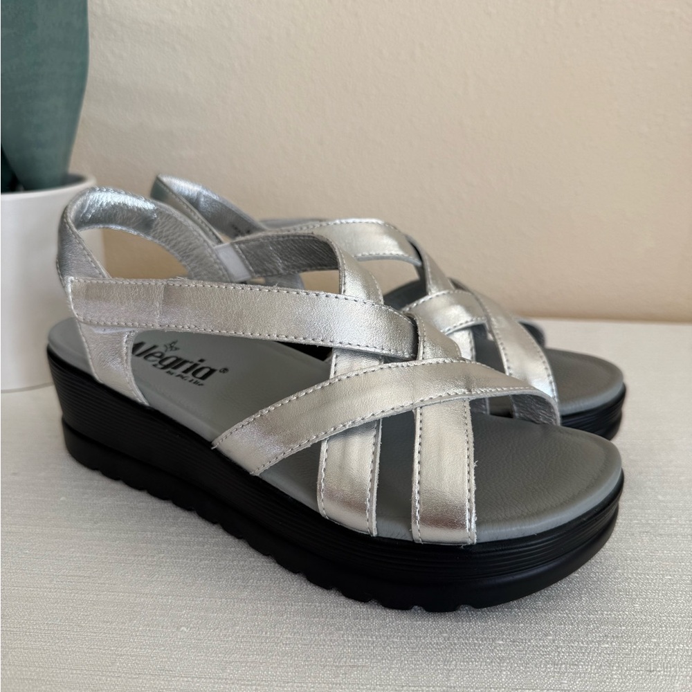 New Alegria Metallic Silver Leather Platform Orthotic Sandals
